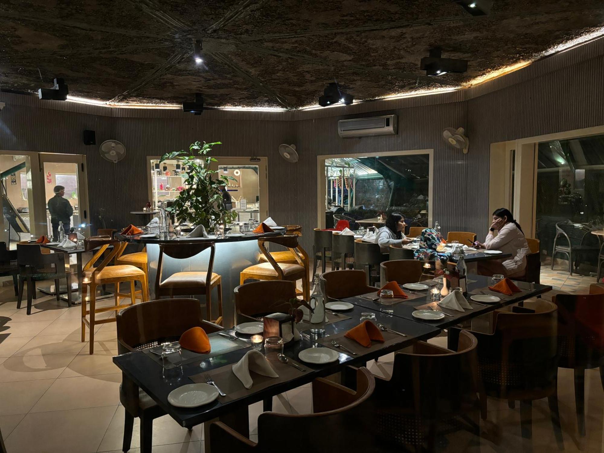 The Solluna Resort Garjia Exterior foto
